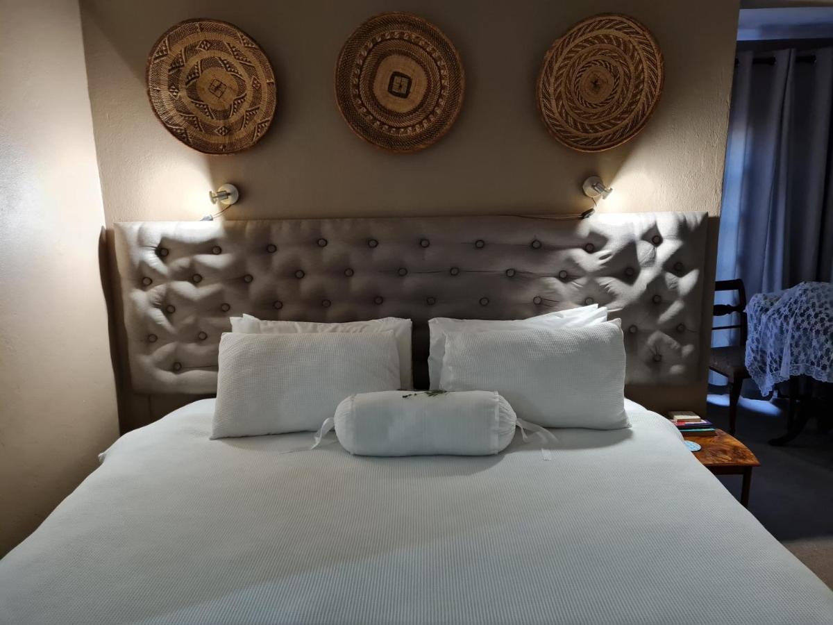 Bio-Pointment Guest Suites Йоханнесбург Экстерьер фото
